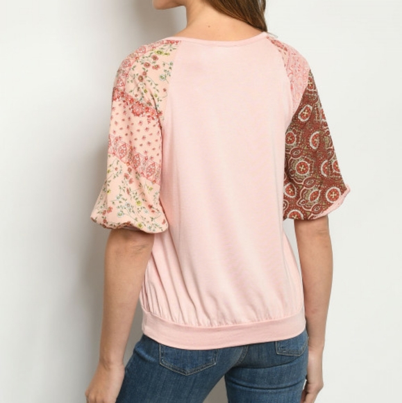 NWT Blush short sleeve top w/ floral details S-M-L - Picture 2 of 8